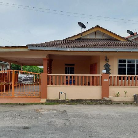 Adeeba Homestay Куантан Экстерьер фото