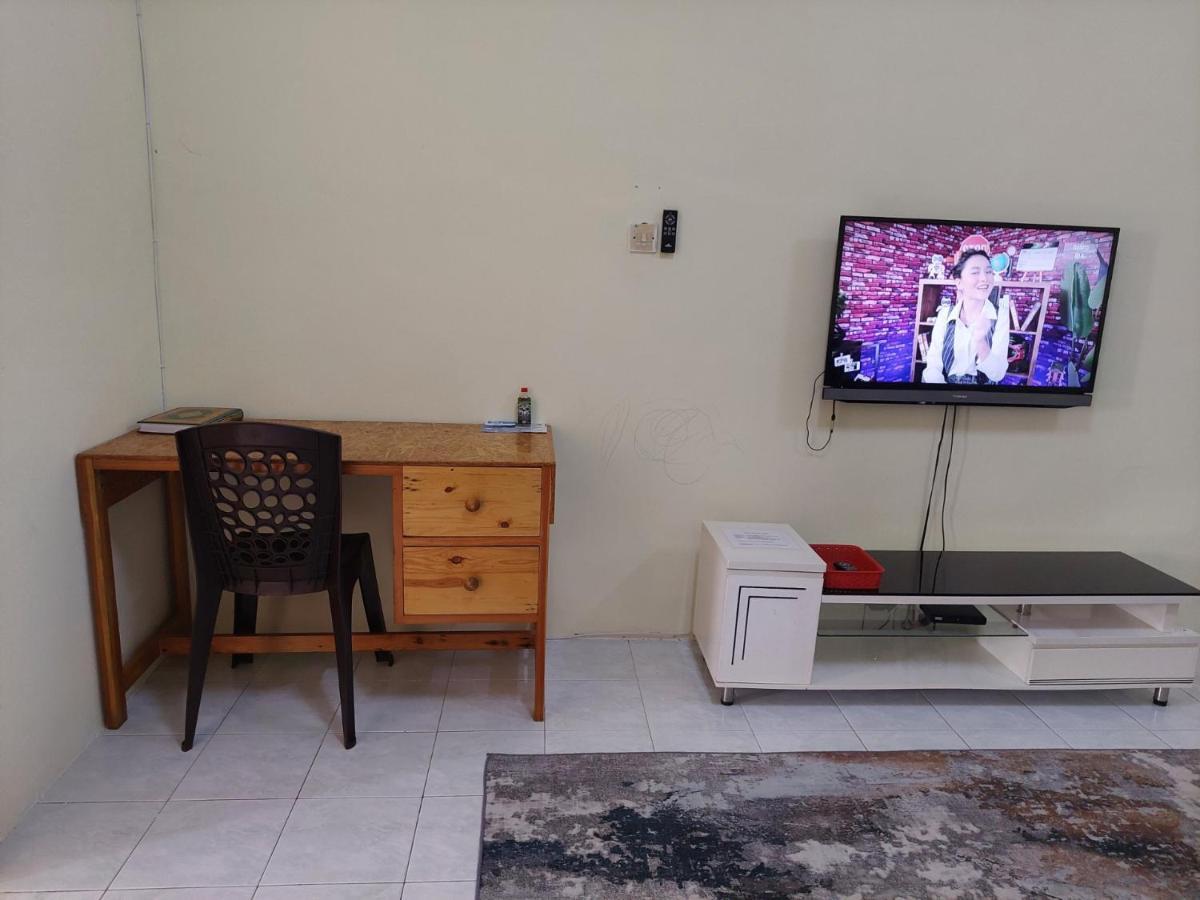 Adeeba Homestay Куантан Экстерьер фото